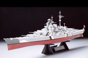 78013 German Battleship Bismarck