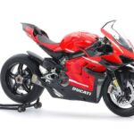 14143 Ducati Superleggera V4 W/Racing Kit